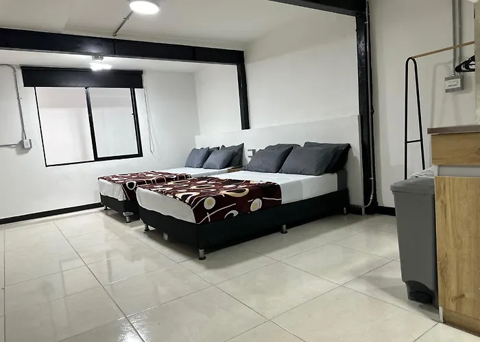 Malibu Loft Hotel